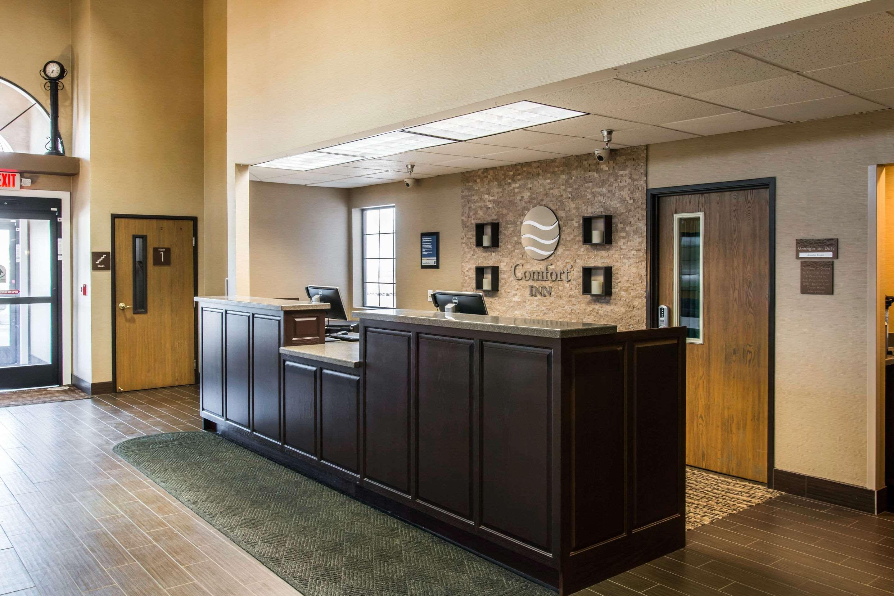 Comfort Inn Ludington Near Us-10 Zewnętrze zdjęcie