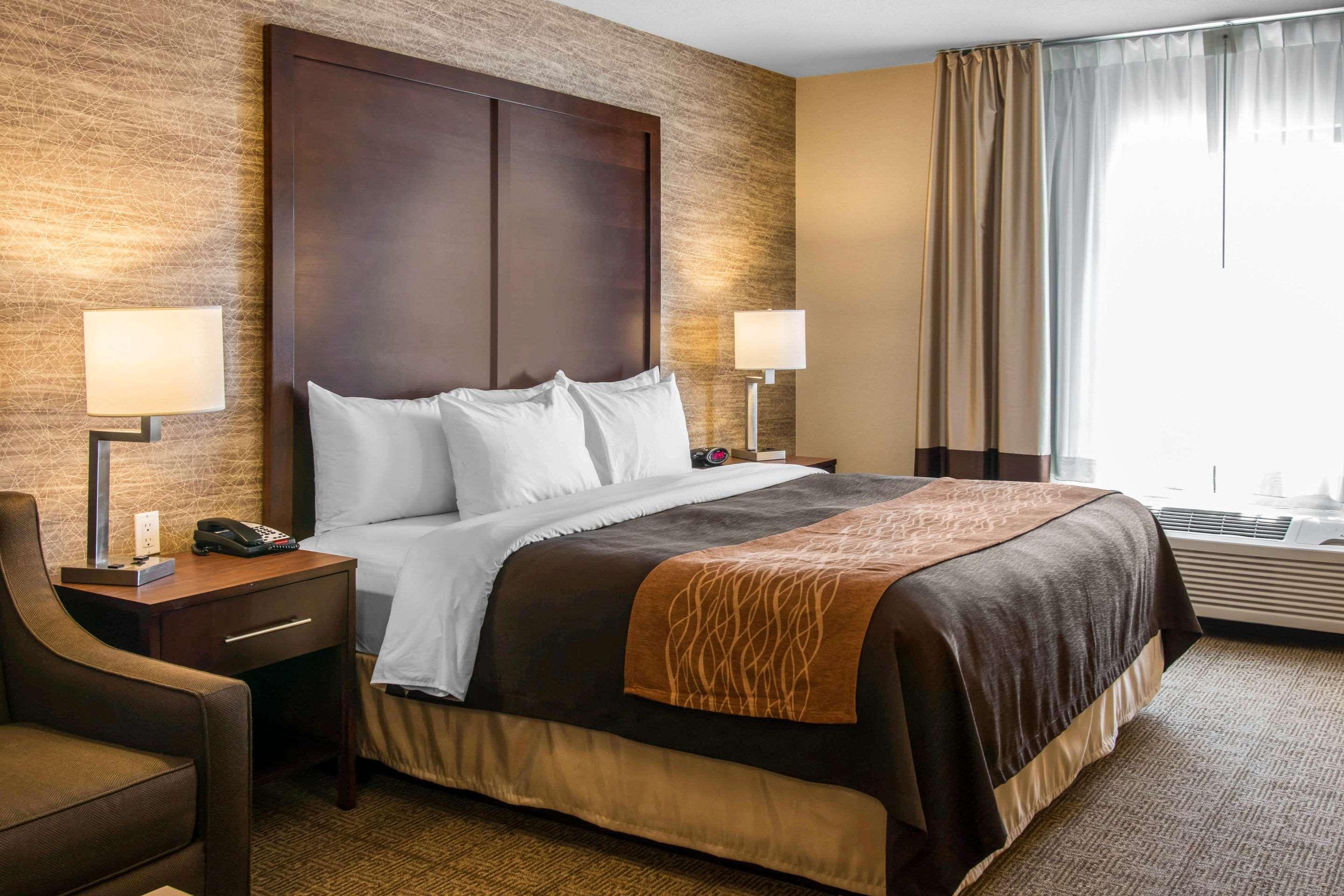 Comfort Inn Ludington Near Us-10 Zewnętrze zdjęcie