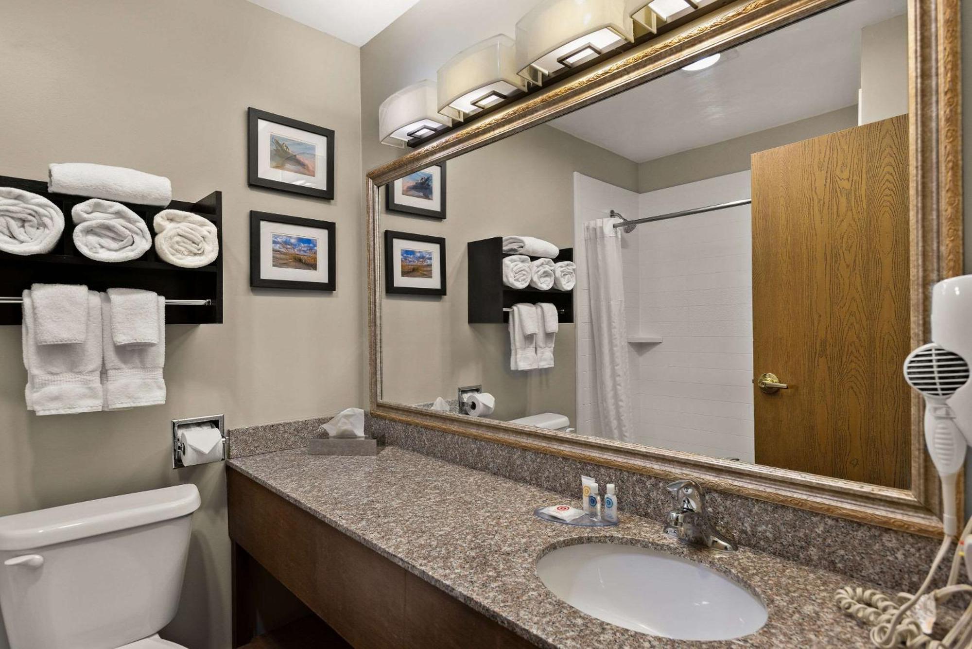 Comfort Inn Ludington Near Us-10 Zewnętrze zdjęcie