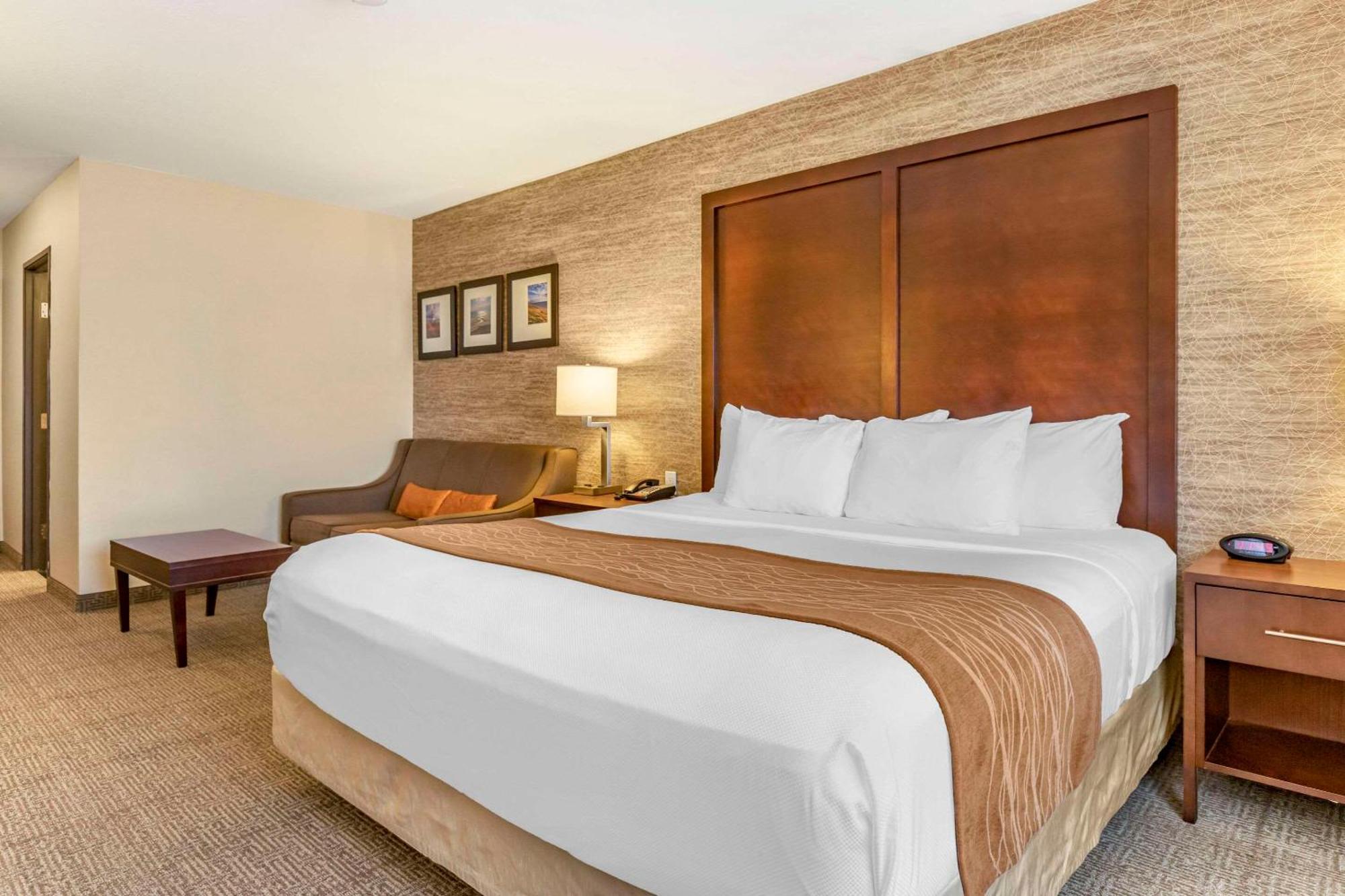Comfort Inn Ludington Near Us-10 Zewnętrze zdjęcie